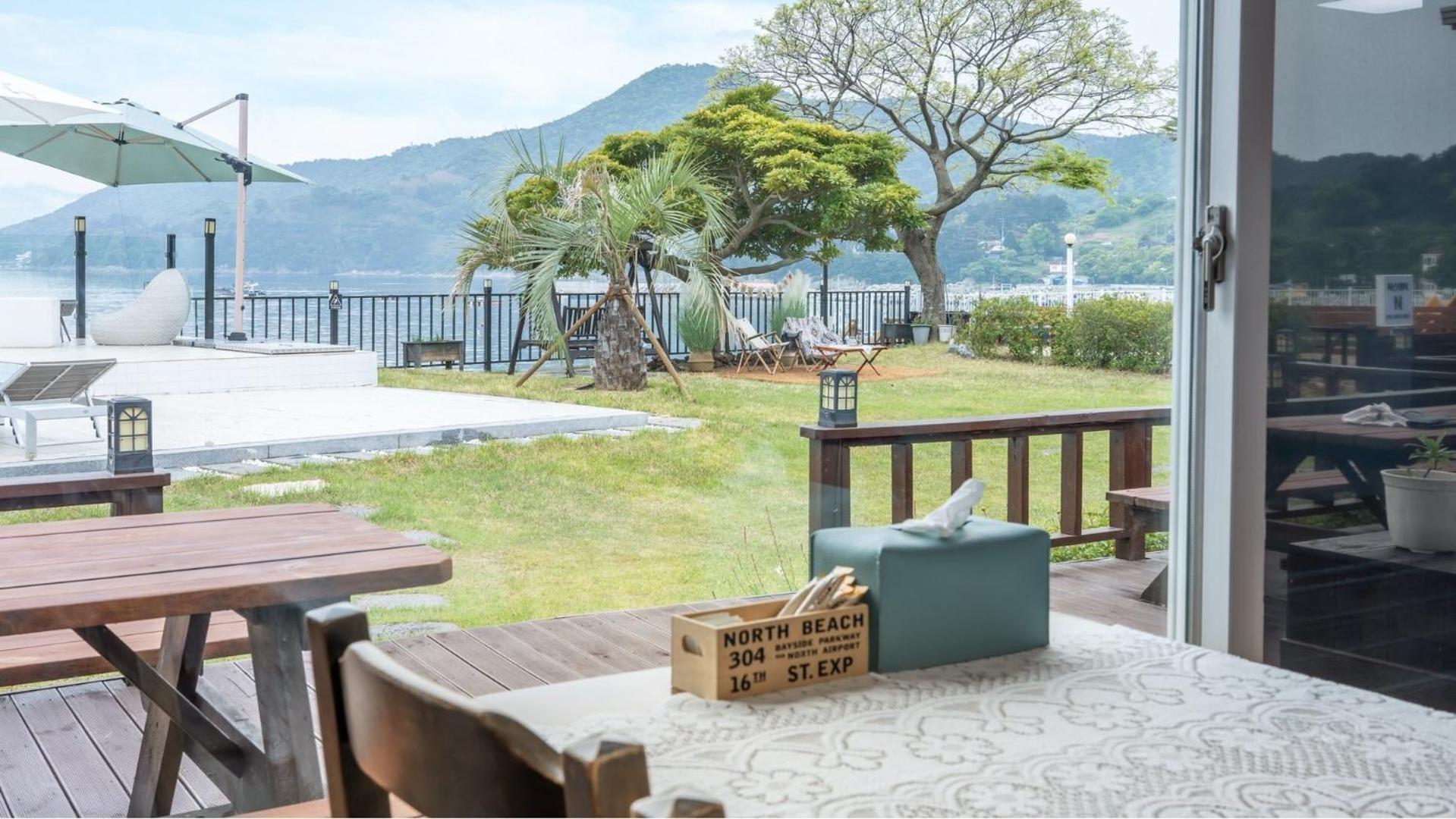 Namhae Sea Stay N Pet Pension Room photo