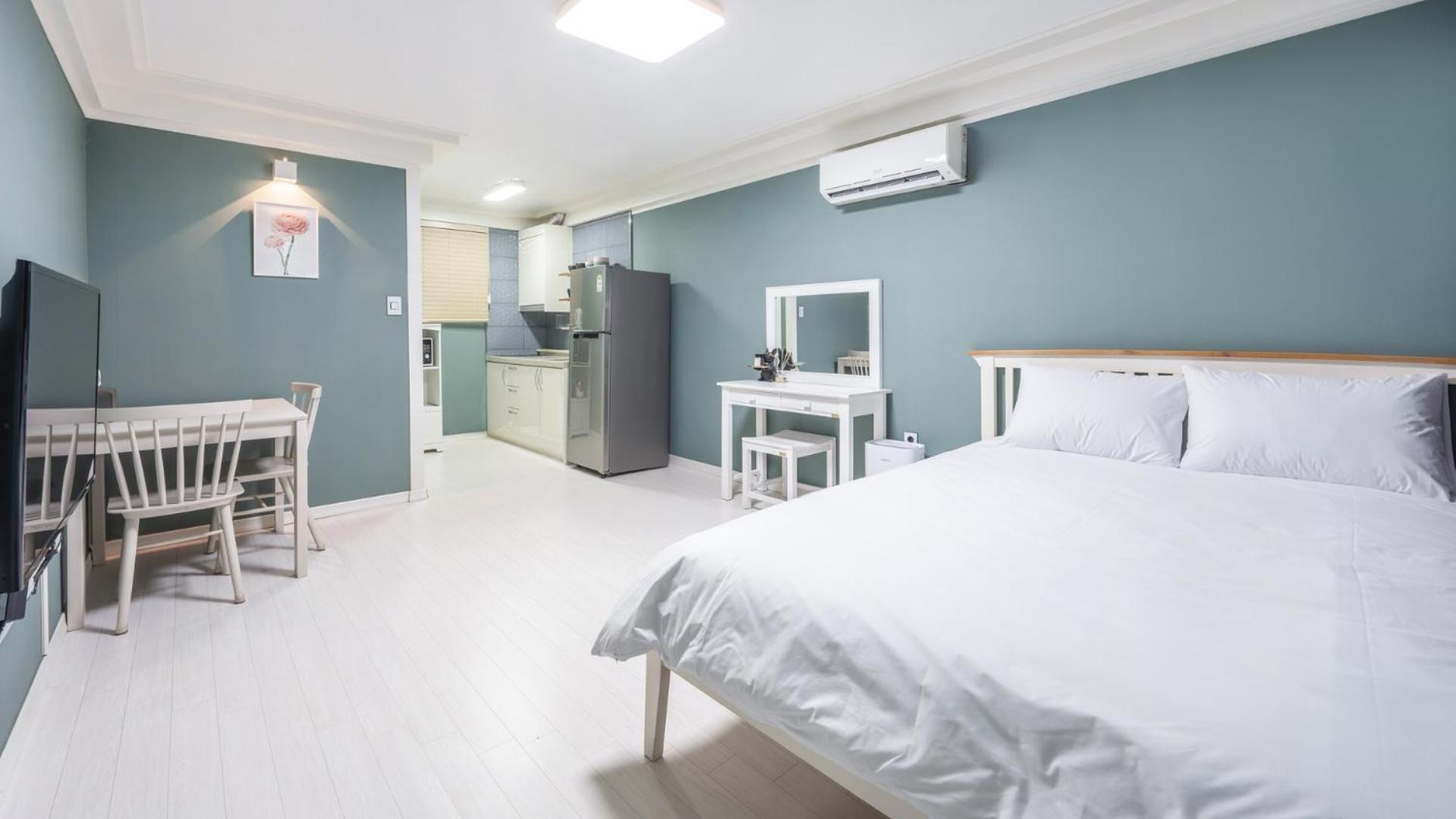 Namhae Sea Stay N Pet Pension Room photo